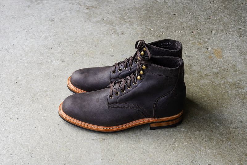 The Allen - Charcoal Brown Waxed Unicorn (602M)